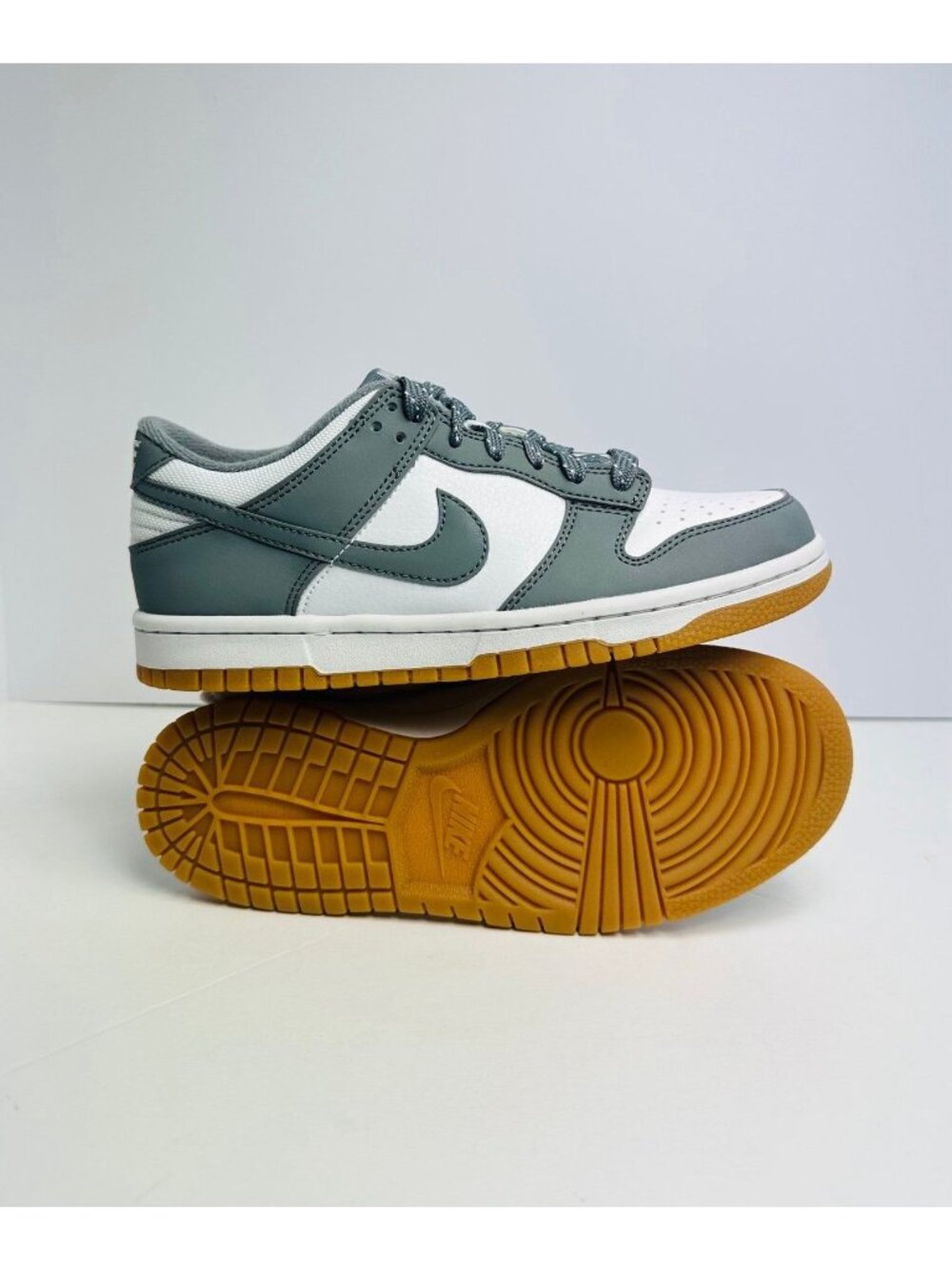 5.5Y Nike Dunk Low GS Smoke Grey Gum Reflective FV0374-100